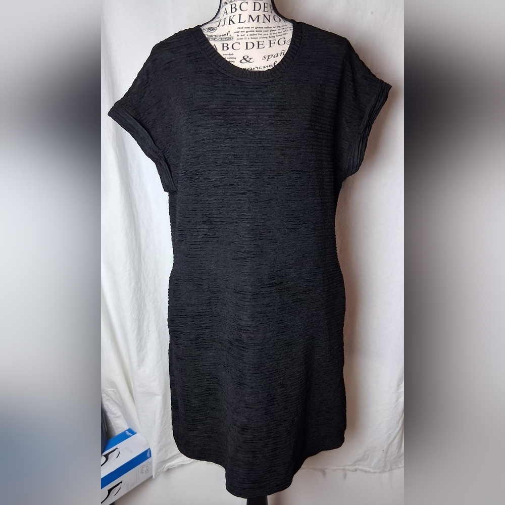 Evaless Womens Black Midi Dress